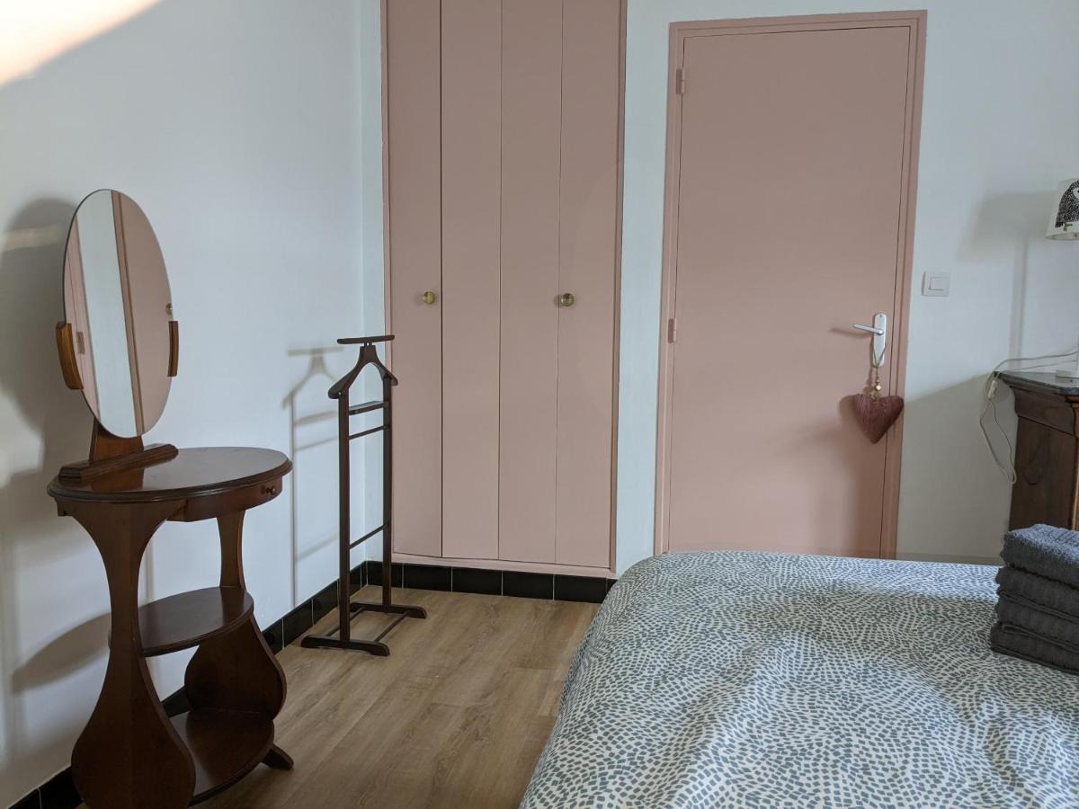 Au Chalet D'Illiers Combray, Grand Jardin Arbore Экстерьер фото